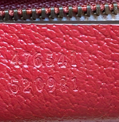 GUCCI Queen Margaret Bee GG Supreme Canvas Shoulder Bag Red 476541