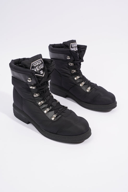 Chanel CC Logo Sneaker Black Suede EU 41 UK 8