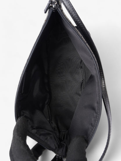 Gucci Pochette Boat Baguette Black Canvas