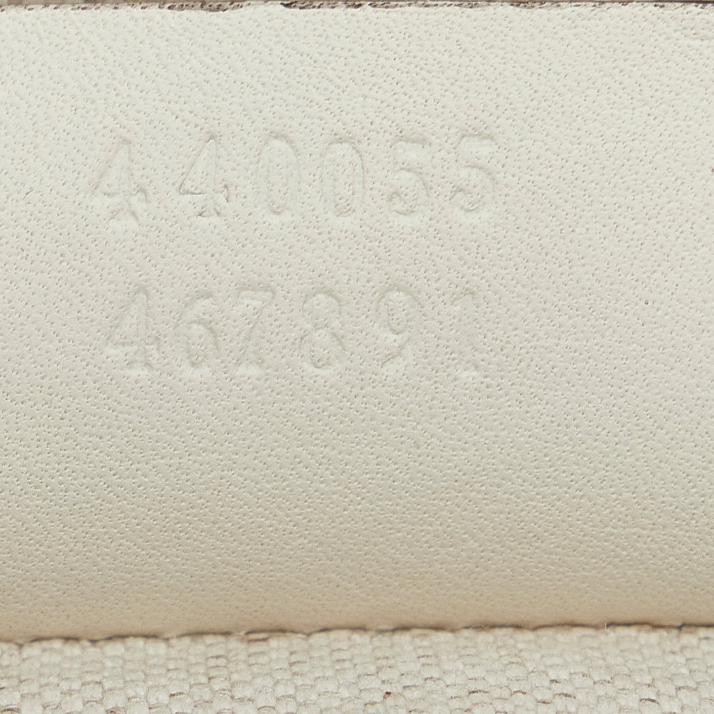 White Gucci GG Ribbon Tote Bag