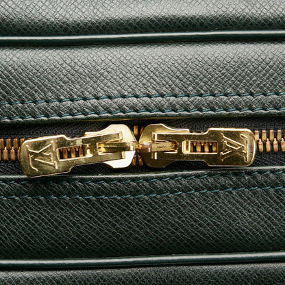 Louis Vuitton Kendall PM Green Taïga