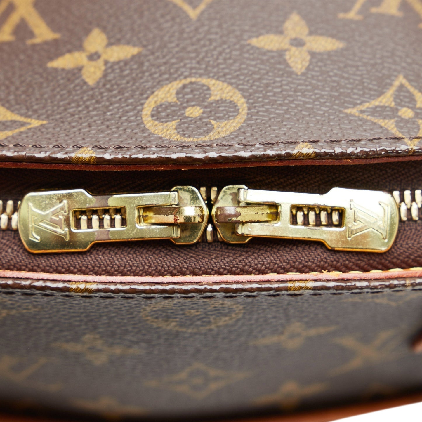 LOUIS VUITTON Monogram Ellipse MM Handbag