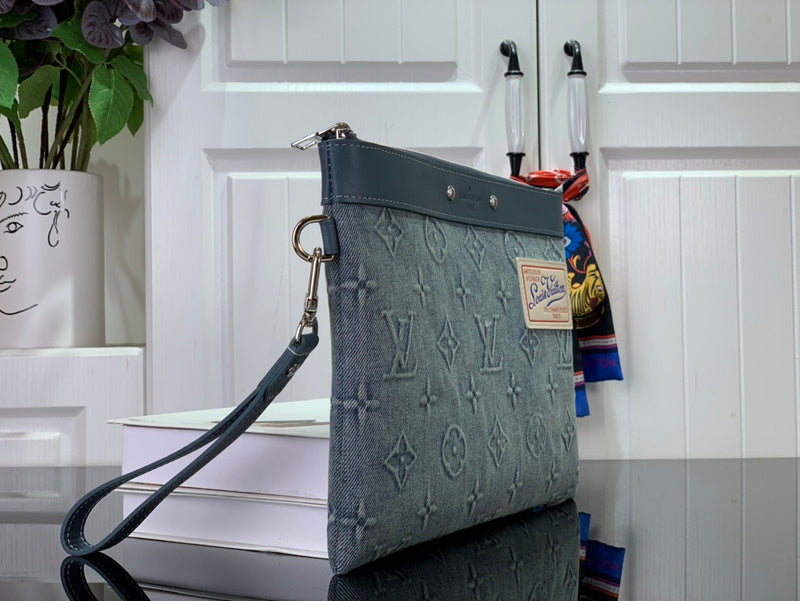 Franco Shops - Louis Vuittons  - 15242