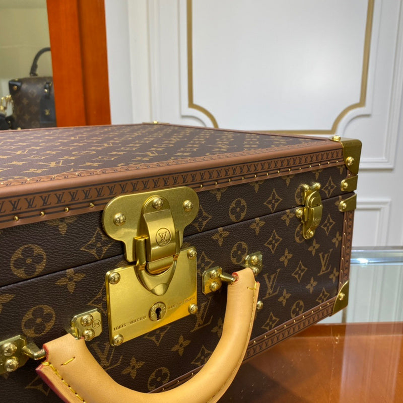 Franco Shops - Louis Vuittons  - 9495