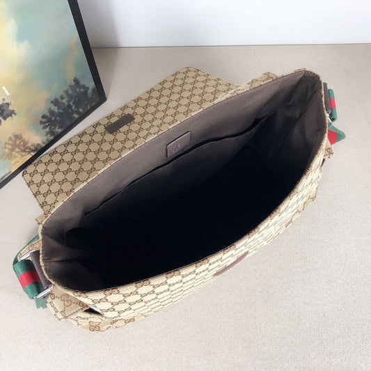 Gucci Bags - The Tote   915
