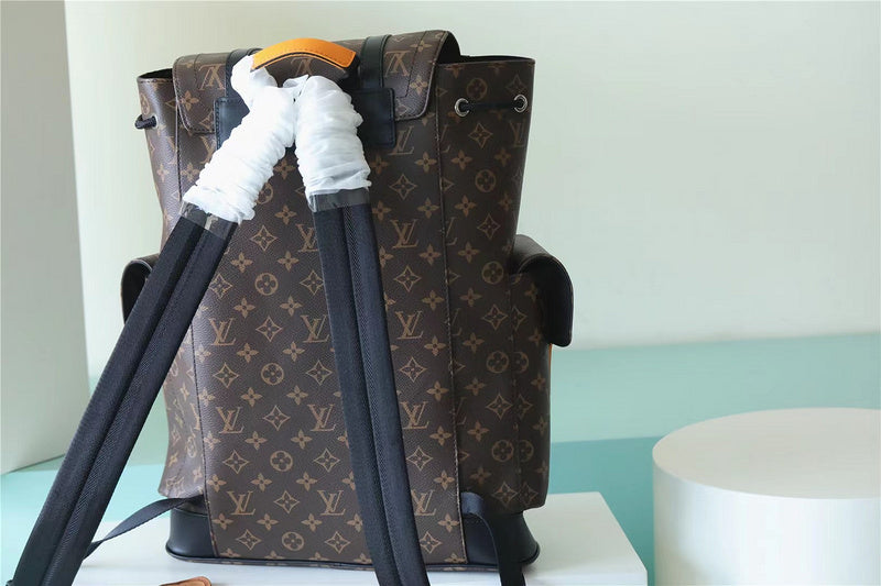 Franco Shops - Louis Vuittons  - 9560