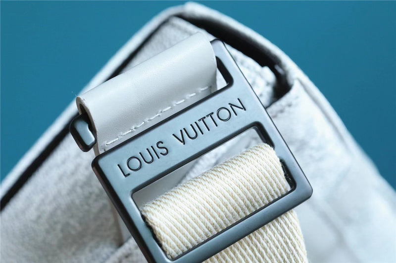 Franco Shops - Louis Vuittons  - 10038