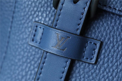 Franco Shops - Louis Vuittons  - 10076