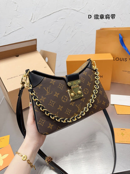 Franco Shops - Louis Vuittons  - 15082