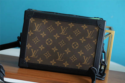 Franco Shops - Louis Vuittons  - 10160