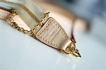 Franco Shops - Louis Vuittons  - 9377