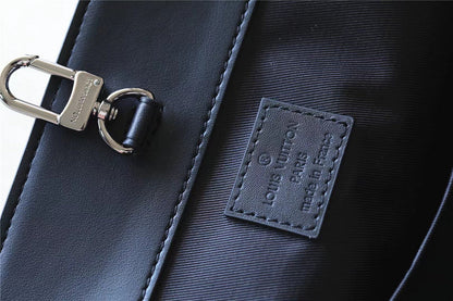 Franco Shops - Louis Vuittons  - 9789