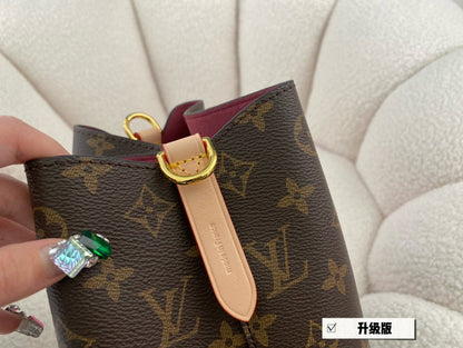 Franco Shops - Louis Vuittons  - 15075