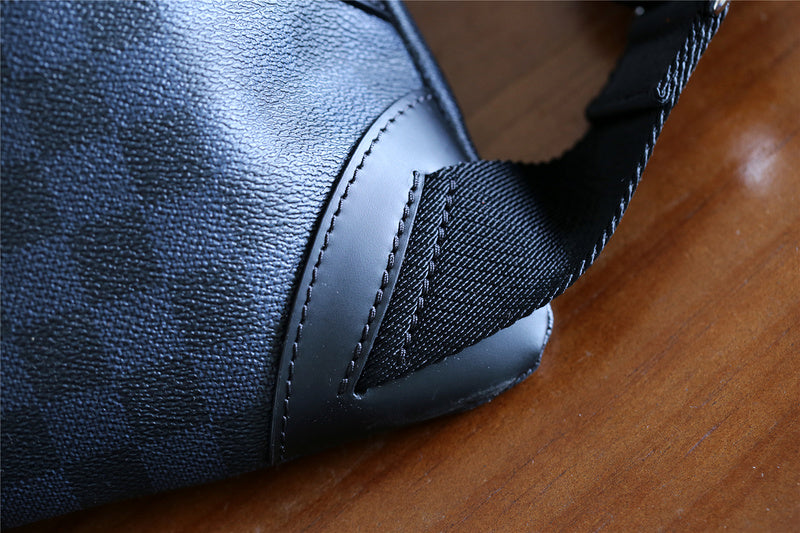 Franco Shops - Louis Vuittons  - 9735