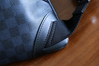 Franco Shops - Louis Vuittons  - 9735