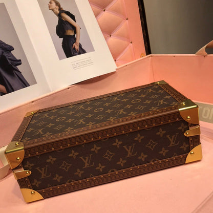 Franco Shops - Louis Vuittons  - 9482