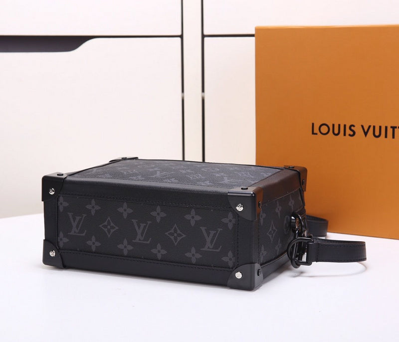 Franco Shops - Louis Vuittons  - 15521