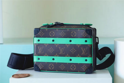 Franco Shops - Louis Vuittons  - 10114