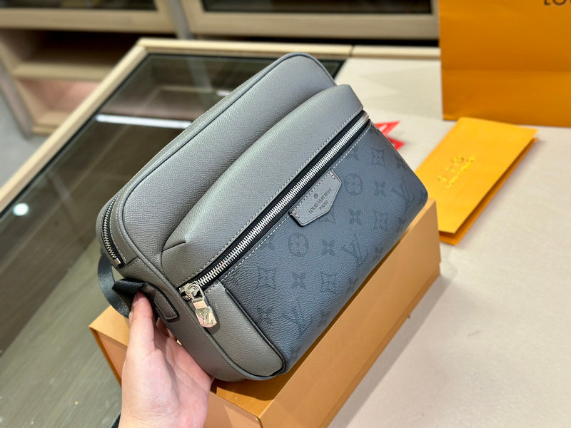Franco Shops - Louis Vuittons  - 14923