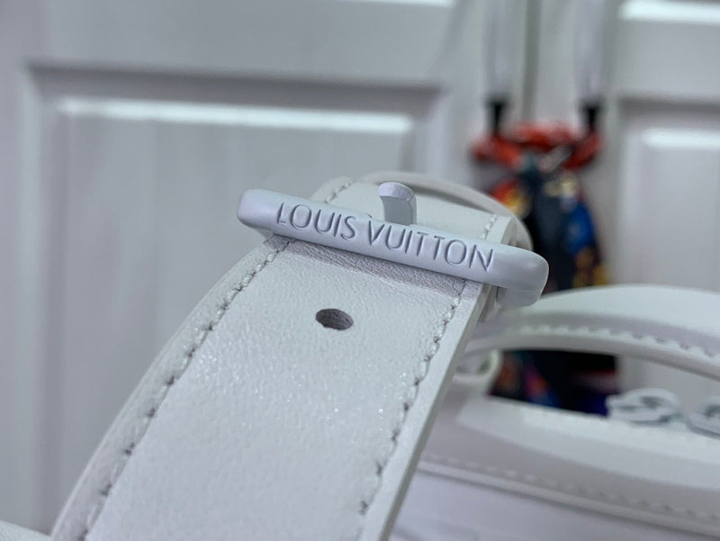 Franco Shops - Louis Vuittons  - 15248