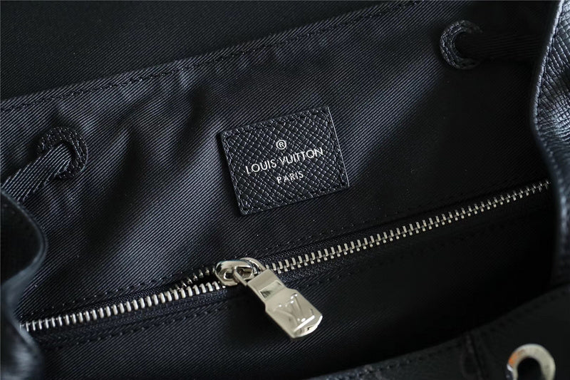 Franco Shops - Louis Vuittons  - 9706