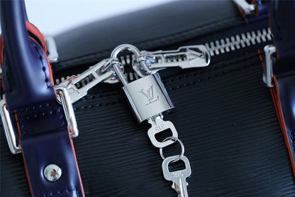 Franco Shops - Louis Vuittons  - 9472