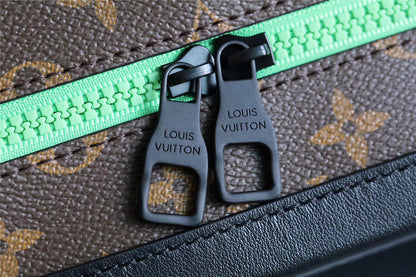 Franco Shops - Louis Vuittons  - 10160