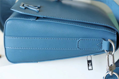Franco Shops - Louis Vuittons  - 10033