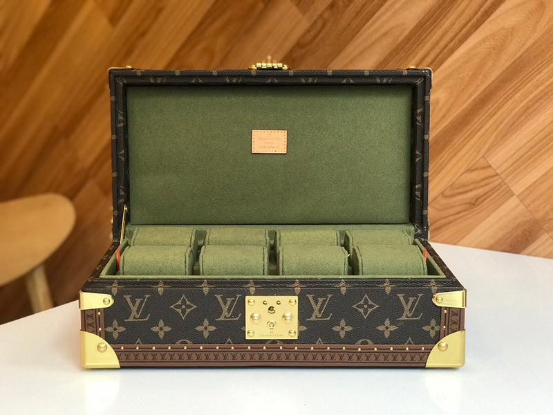 Franco Shops - Louis Vuittons  - 9497