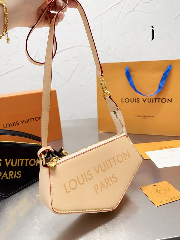 Franco Shops - Louis Vuittons  - 14919