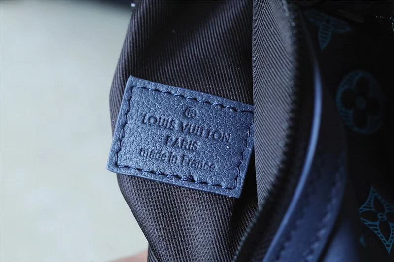 Franco Shops - Louis Vuittons  - 9951