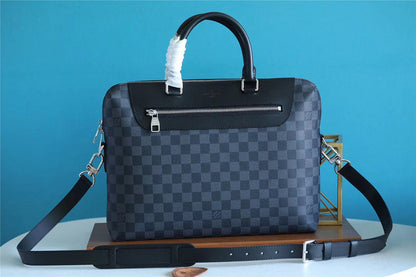 Franco Shops - Louis Vuittons  - 9860
