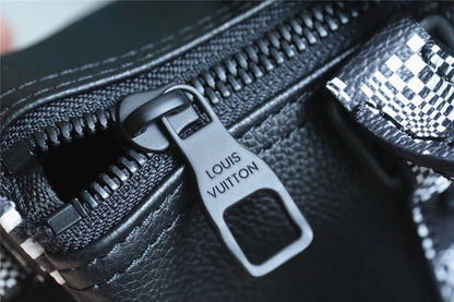 Franco Shops - Louis Vuittons  - 9440