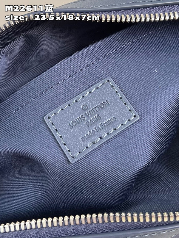 Franco Shops - Louis Vuittons  - 15295