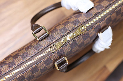 Franco Shops - Louis Vuittons  - 9873