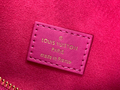 Franco Shops - Louis Vuittons  - 15743