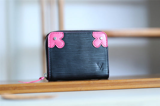 Franco Shops - Louis Vuittons  - 9281