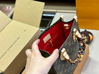 Franco Shops - Louis Vuittons  - 14997