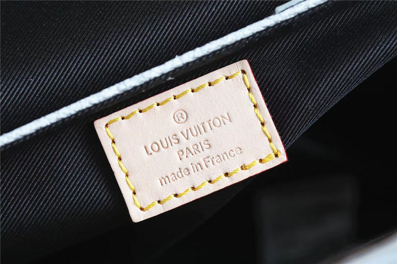 Franco Shops - Louis Vuittons  - 10038