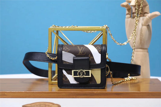 Franco Shops - Louis Vuittons  - 9198