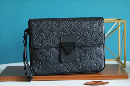 Franco Shops - Louis Vuittons  - 10098