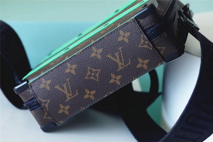 Franco Shops - Louis Vuittons  - 10114