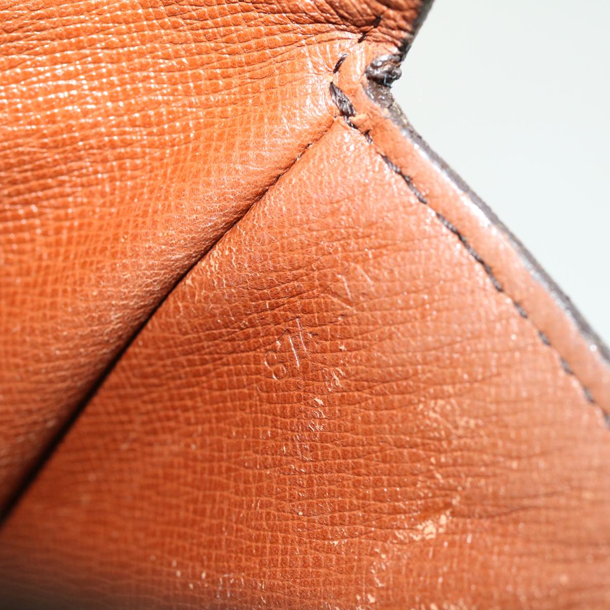 LOUIS VUITTON Monogram Saint Cloud MM Shoulder Bag M51243 LV Auth ar7455