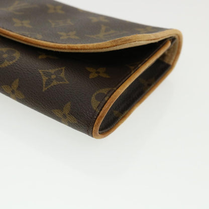 LOUIS VUITTON Monogram Pochette Twin GM Shoulder Bag M51852 LV Auth ar8030B