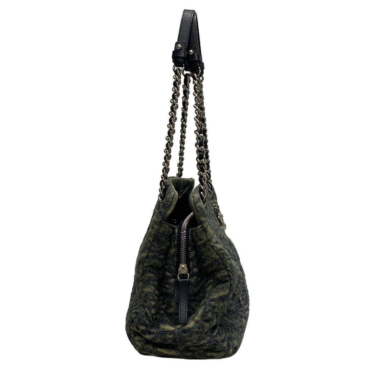 Chanel Leather Navy Shoulder Bag 2