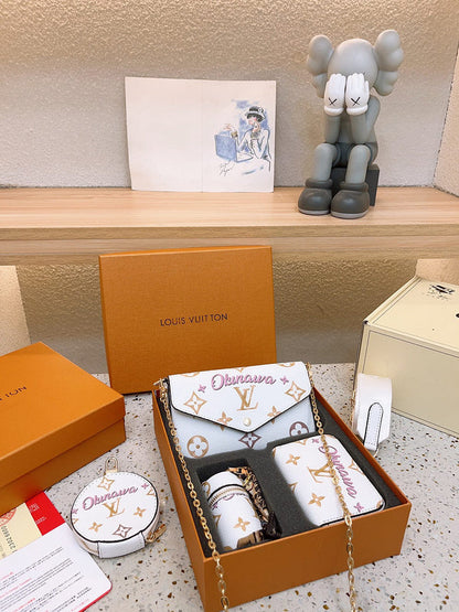 Franco Shops - Louis Vuittons  - 14965
