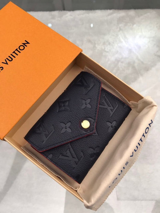 Franco Shops - Louis Vuittons  - 9156