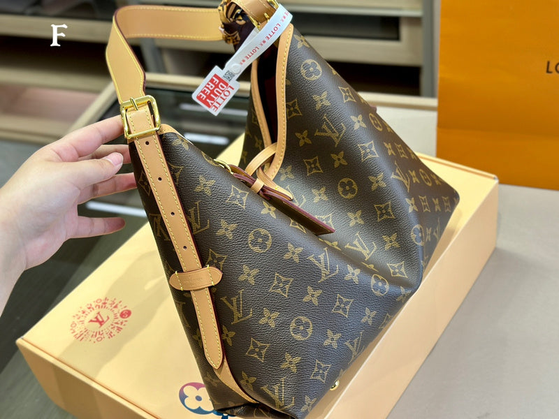 Franco Shops - Louis Vuittons  - 15034