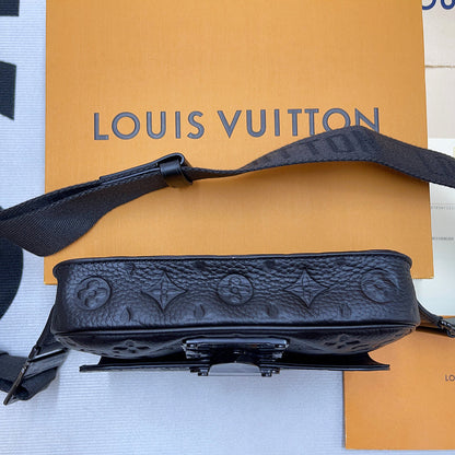 Franco Shops - Louis Vuittons  - 10105
