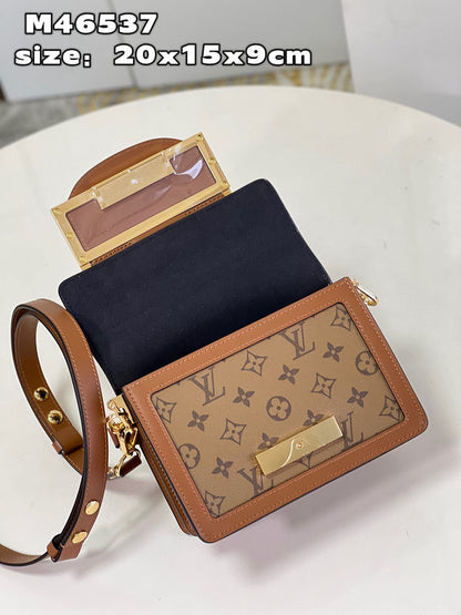 Franco Shops - Louis Vuittons  - 15611